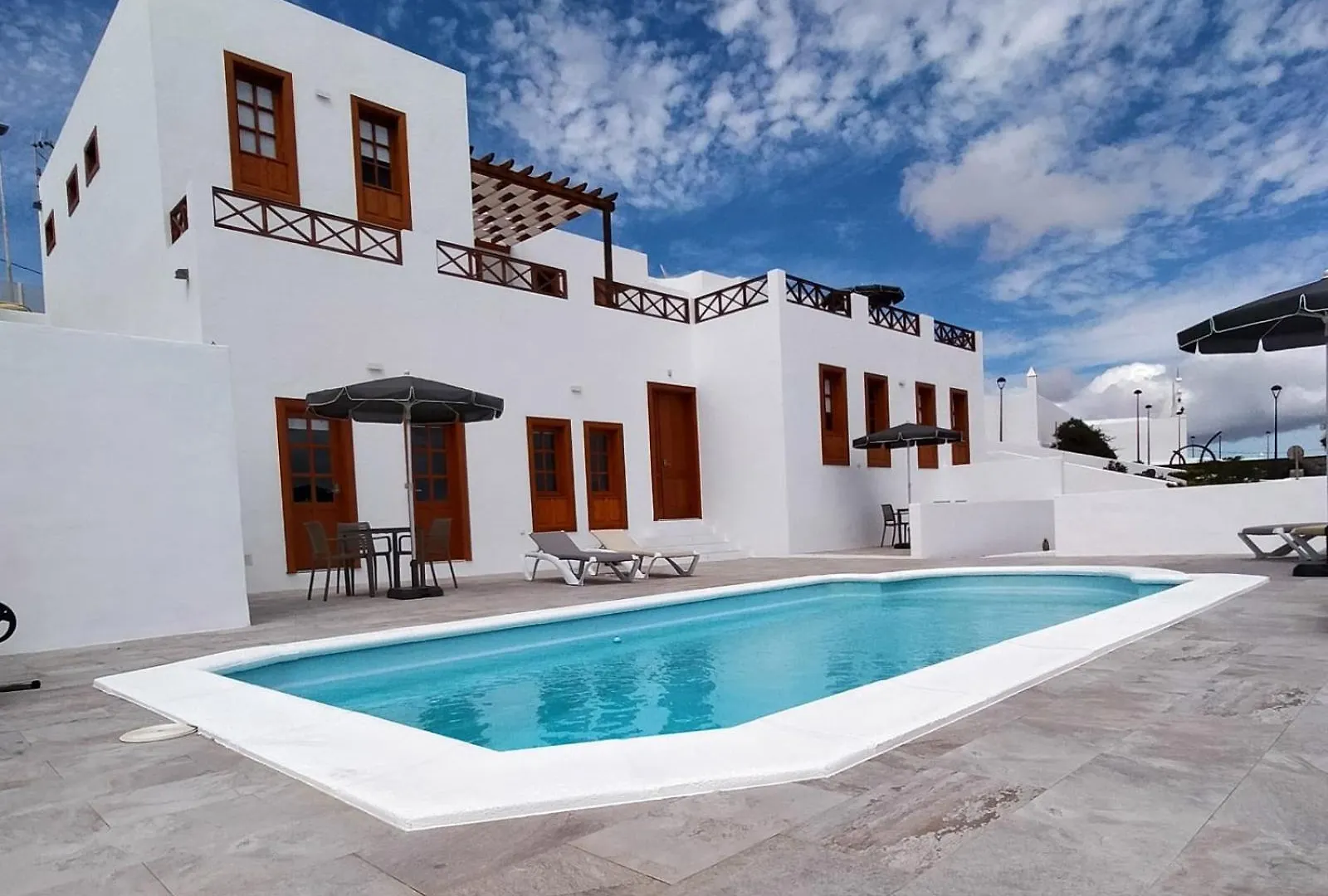 Villa Livia Tias