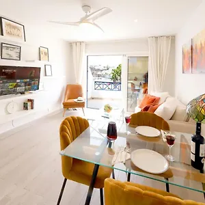 Lanzarote Harbour View Apartment